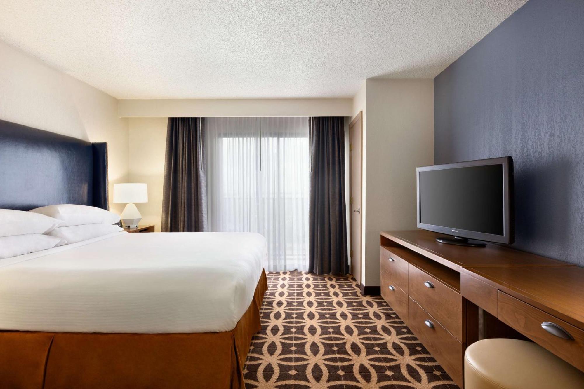 Embassy Suites Dallas - Dfw International Airport South Ървинг Екстериор снимка